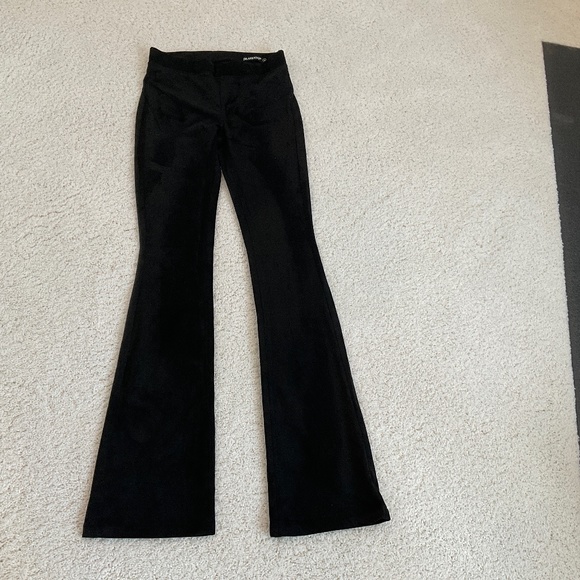 Blank NYC black suede flare pant - Picture 1 of 6